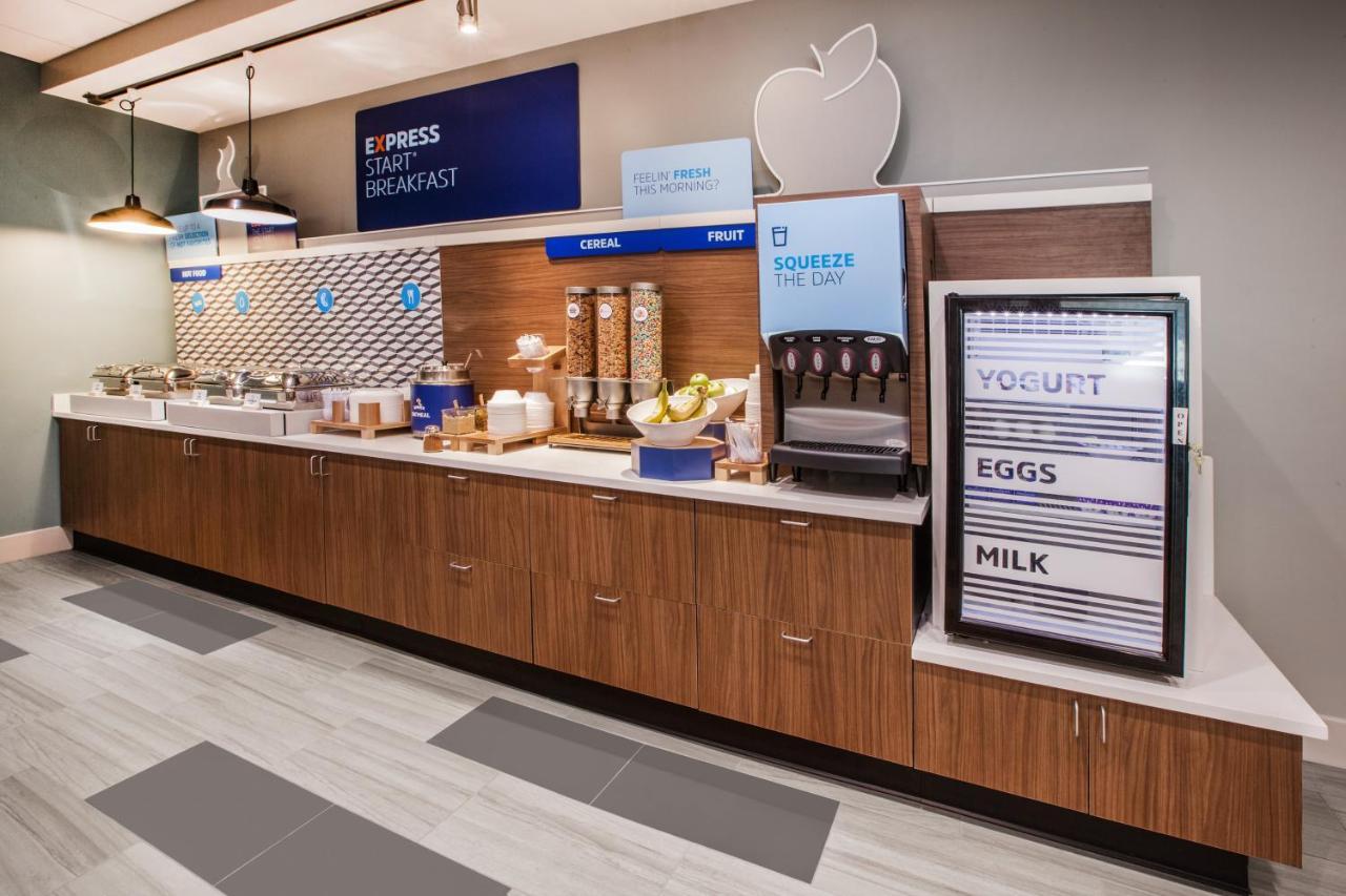 Holiday Inn Express Princeton By Ihg Exterior foto
